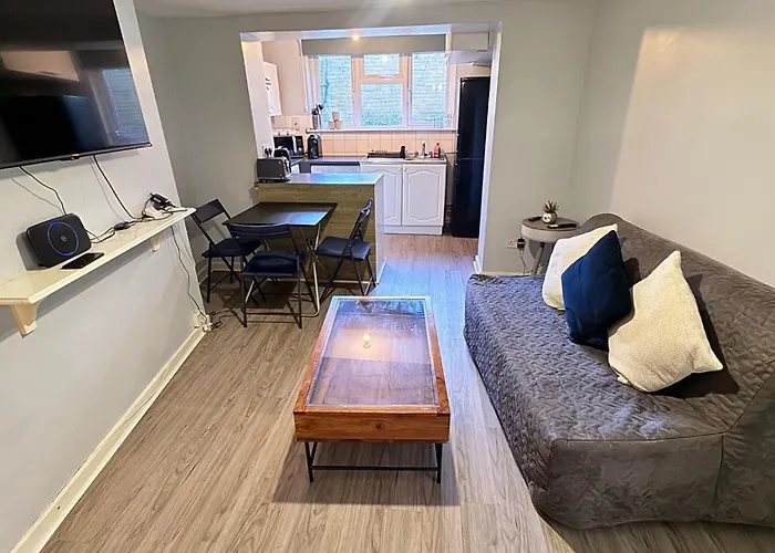 London Apartment - Near Kings Cross St Pancreas!
